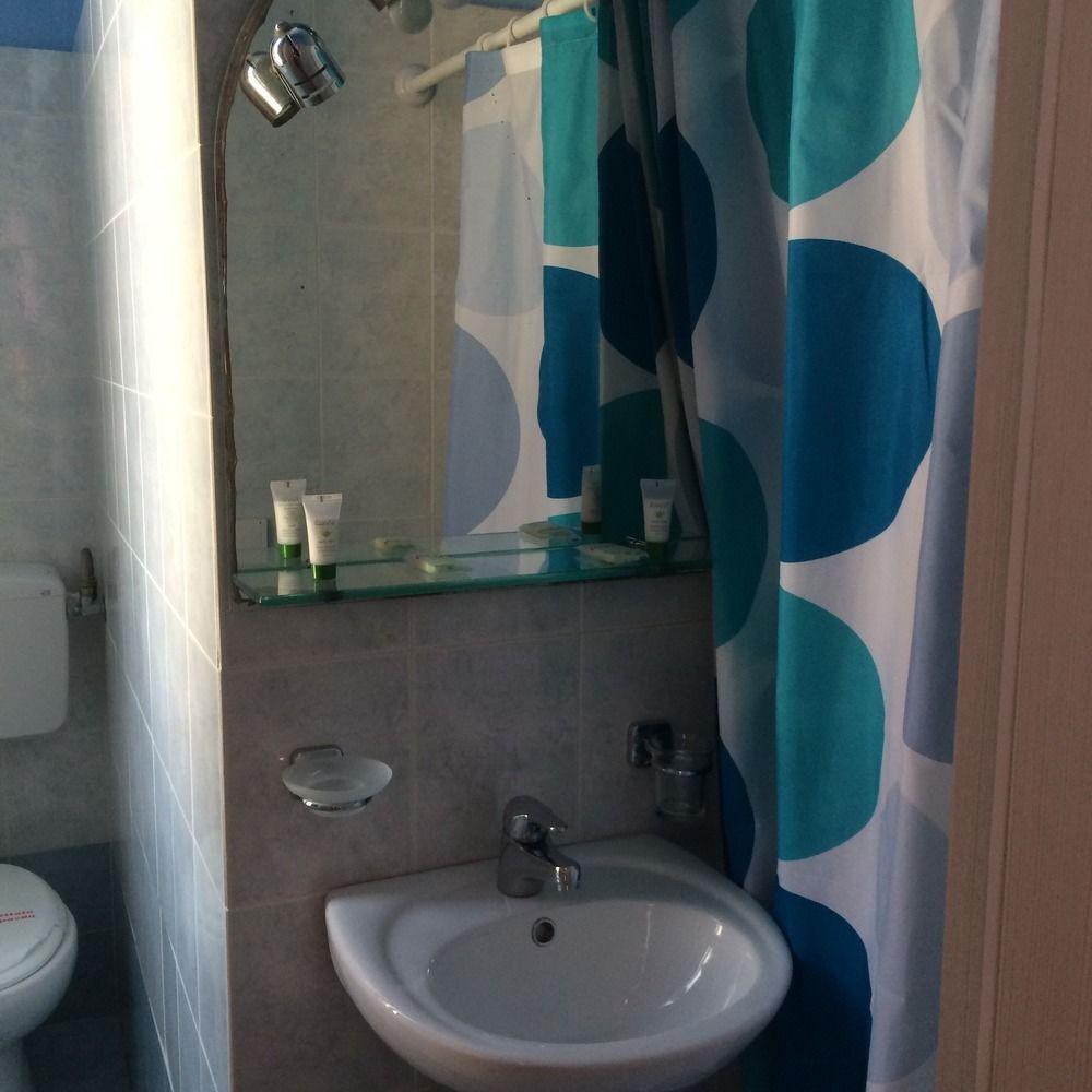 Pia Rooms Chania  Ngoại thất bức ảnh